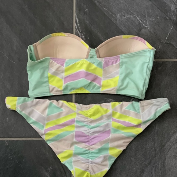 Zinke Bikini - Picture 2 of 3